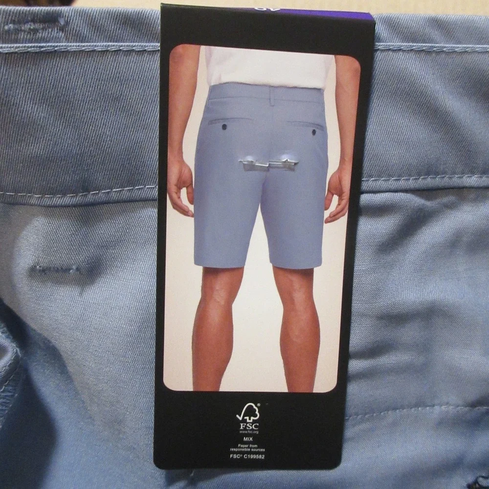 BANANA REPUBLIC Stretch Chino Shorts Mens Size 34 Blue Flat Front Quick Dry NWT